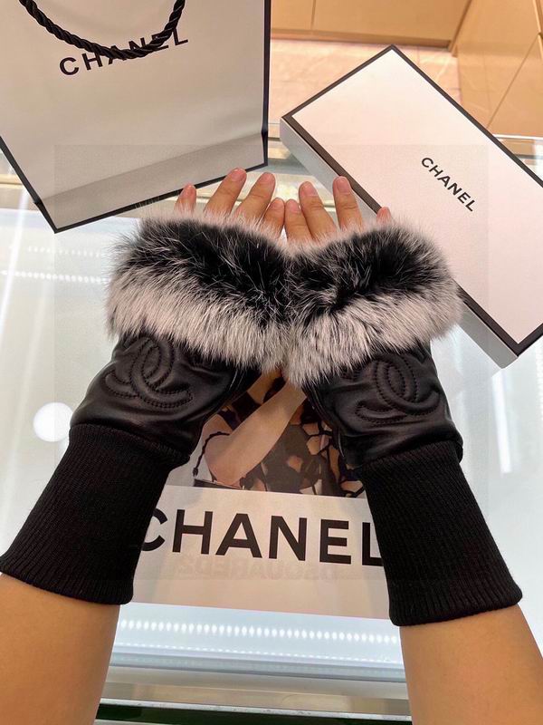 Chanel gloves hm106